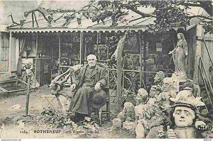 35 - Rotheneuf - L'Ermite chez lui - Animée - CPA - Voir Scans Recto-Verso