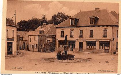 ROYERE PLACE DE LA MAYADE