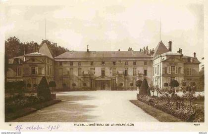 92 - Rueil Malmaison - Le Chateau - CPA - Voir Scans Recto-Verso
