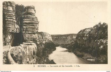CPA Ruoms La Route et Les Tunnels