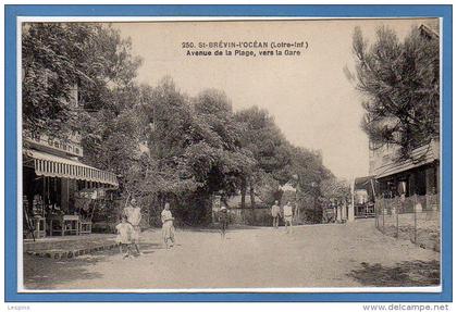 44 - SAINT BREVIN L'OCEAN -- Avenue de la plage , la gare