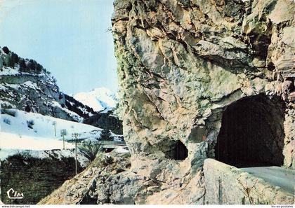 5 SAINT ETIENNE EN DEVOLUY LE TUNNEL