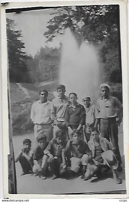 CPSM Saint- Férréol - groupe de personnes