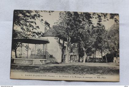Saint Florentin, le prieuré et le kiosque de musique, Yonne 89