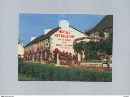 Saint-Gilles-Vieux-Marché (22) : hotel restaurant de la Vallée