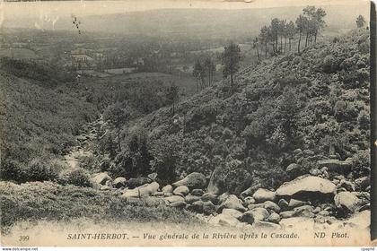 CPA Saint Herbot vue generale de la riviere apres la cascade