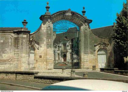 17 - Saint Jean d'Angély - Abbaye des Bénédictins - CPM - Carte Neuve - Voir Scans Recto-Verso