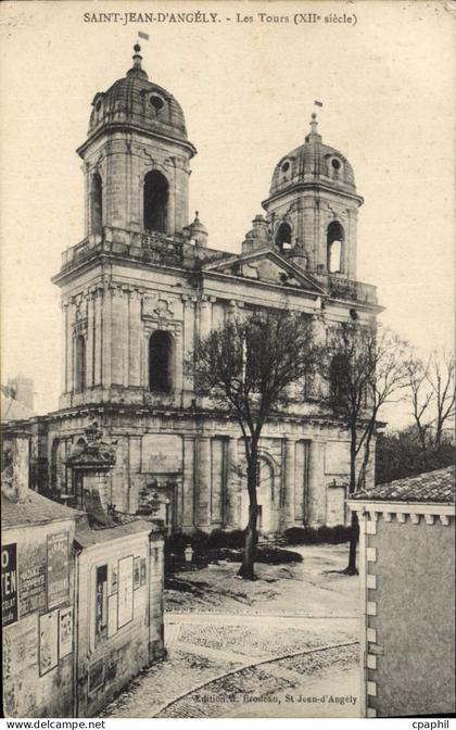 CPA Saint Jean d'Angely Les Tours