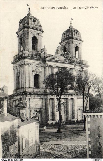 saint Jean d'Angely - Les Tours XII siecle - CPA