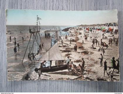 Cpa Saint Jean de Monts (85) les jeux sur la plage