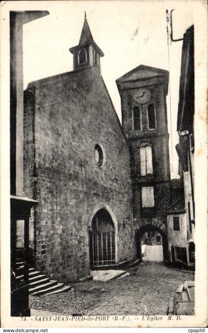 CPA Saint Jean Pied de Port L Eglise