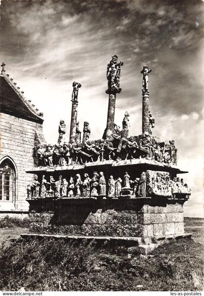 29 SAINT JEAN TROLIMON  LE CALVAIRE DE TRONOEN