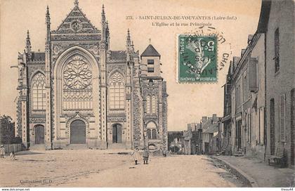 ¤¤  -  SAINT-JULIEN-de-VOUVANTES  -  L'Eglise et la Rue Principale    -  ¤¤