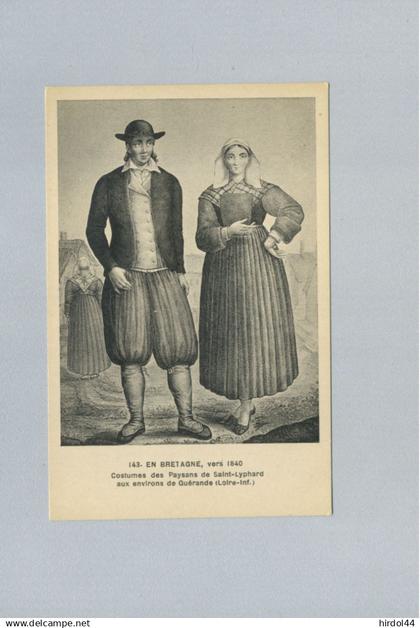Saint-Lyphard (44) : Costumes des Paysans