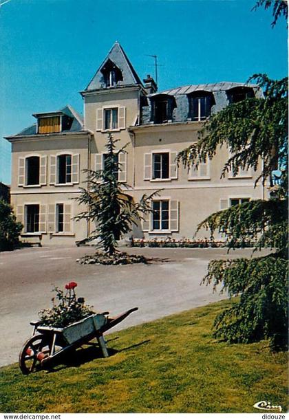 Carte Postale - 95 - Saint Martin du Tertre - Centre de Rééducation et Formation Professionnelle - CPM - Voir Scans Rect