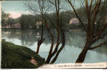 CPA Saint Maur des Fosses Les Bords de la Mare