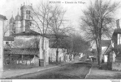 D82 SAINT-NICOLAS-DE-LA-GRAVE < Vue animée du BOULEVARD DES FOSSES