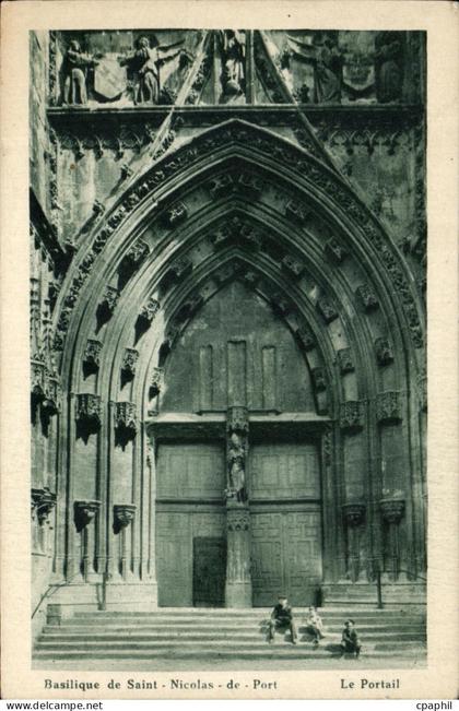 CPA Basilique de Saint Nicolas de Port Le portail