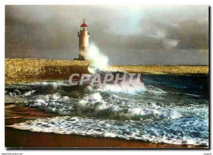 CPM Sur la Cote de Lumiere Ile d'Oleron Phare de la Cotiniere par gros temps