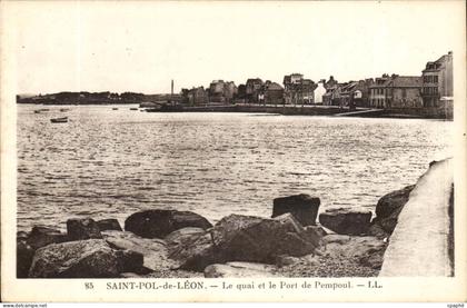 Saint pol de Leon CPA Le quai et le port de Pempoul