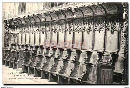 Saint Pol de Leon CPA Les stalles de la basilique