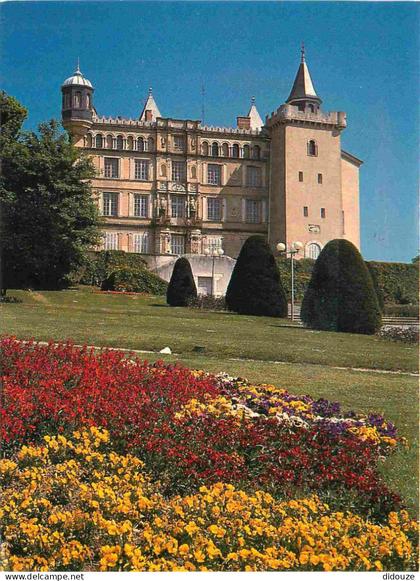 69 - Saint Priest - Le Château - Fleurs - CPM - Voir Scans Recto-Verso