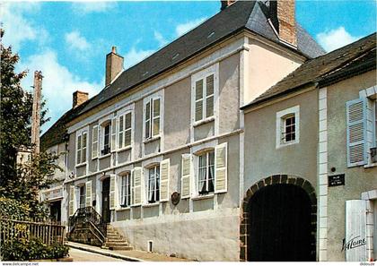 Carte Postale - 89 - Saint Sauveur en Puisaye - Maison natale de Colette romancière  née à St Sauveur - CPM - Voir Scans