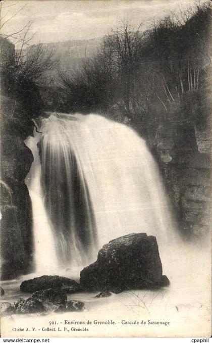 CPA Environs de Grenoble Cascade de Sassenage