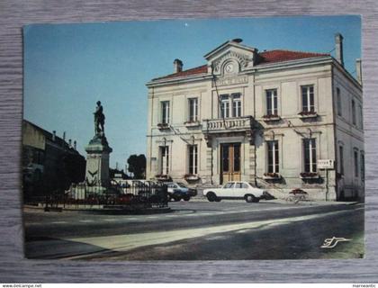 Cpa Saujon (17) l'hôtel de ville