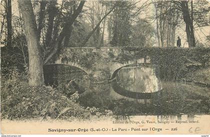 CPA Savigny sur Orge S et O Le Parc Pont sur L'Orge