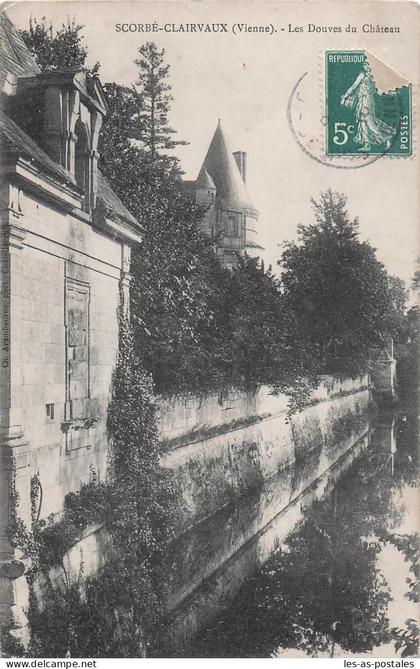 86 SCORBE CLAIRVAUX LES DOUVES DU CHATEAU