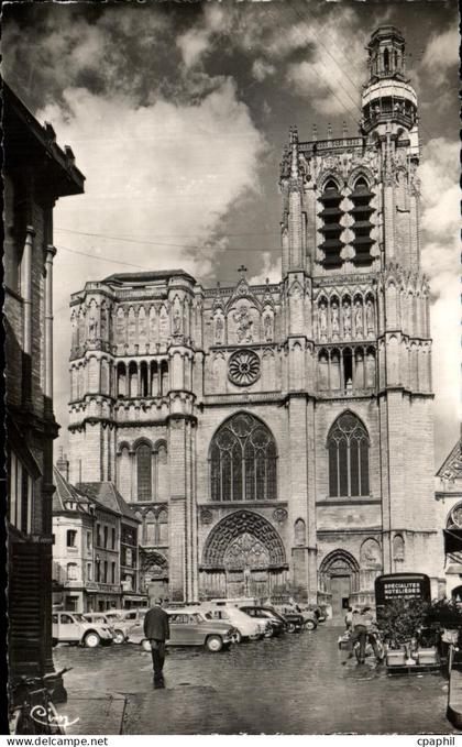 CPA Sens La Cathedrale