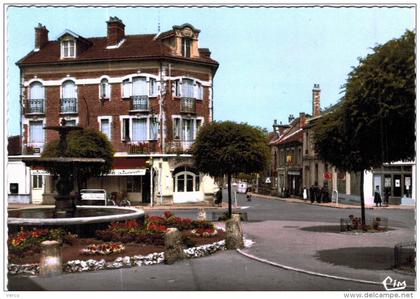 Carte Postale Ancienne de SERMAIZE LES BAINS-la place et le jet d'eau