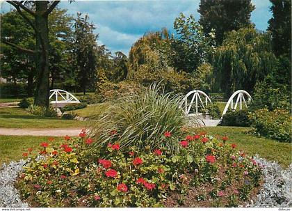 93 - Sevran - Square Badier - Fleurs - CPM - Voir Scans Recto-Verso