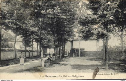 CPA Sezanne Le Mail des Religieuses