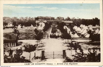 sissonne - Camp de Sissonne - arrivee des Regiment - soldat - militaria - tente - CPA