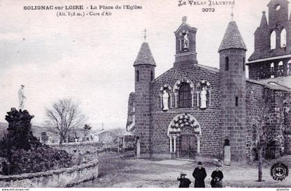 43 - haute loire -   SOLIGNAC sur LOIRE - la place de l eglise