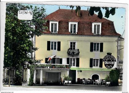 SOUSCEYRAC- HOTEL-RESTAURANT AU DEJEUNER DE SOUSCEYRAC