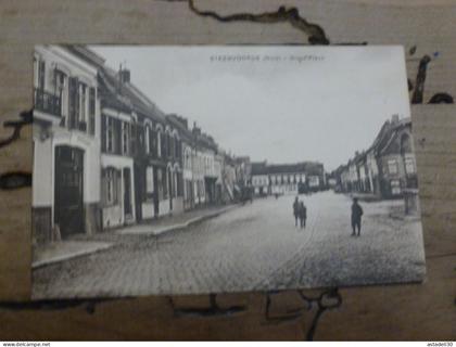 STEENVOORDE , grand'place .................... 25977