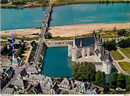 45 - Sully sur Loire - Vue aérienne - Le château et la Loire - CPM - Voir Scans Recto-Verso