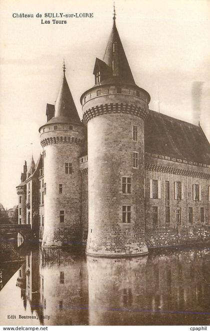 CPA Chateau de Sully sur Loire les Tours
