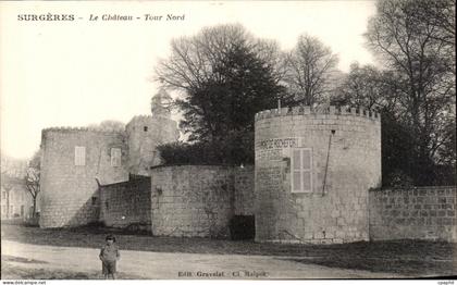 CPA Surgeres Le Chateau Tour Nord enfant