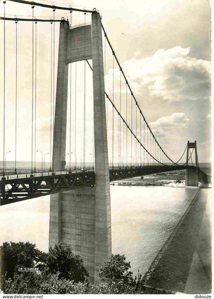 76 - Tancarville - Le Pont de Tancarville - Mention Photographie Véritable - Carte dentelée - CPSM grand format - Voir S