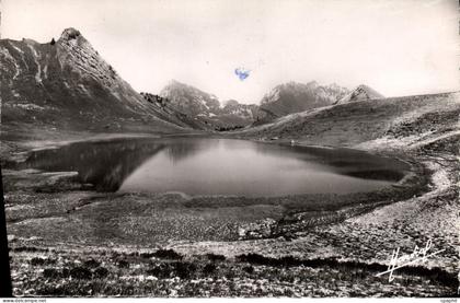 CPM Taninges Le Praz De Lys Lac de Roy Pointes de Veran Chalune Roc d'enfer