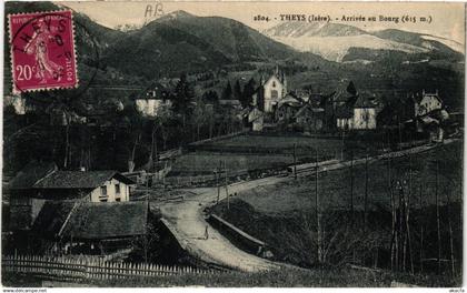 CPA THEYS - Arrivée au BOURG (615 m) (653054)