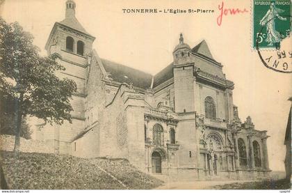 CPA Tonnerre L'Eglise Saint Pierre