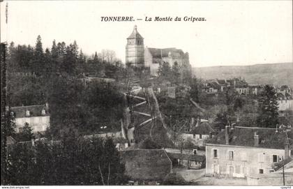 CPA Tonnerre La montee du Gripeau