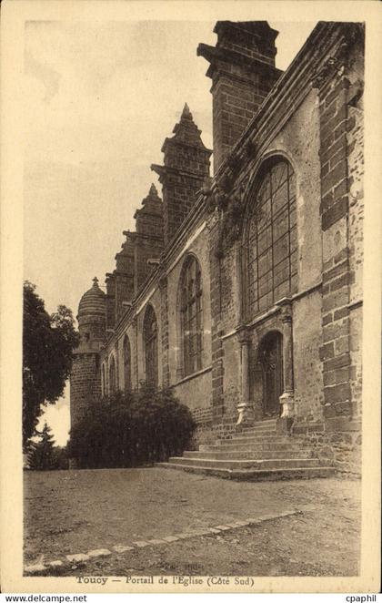 CPA Toucy Portail de l'Eglise