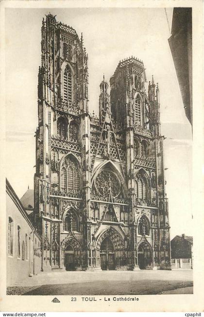 CPA Toul - La Cathedrale