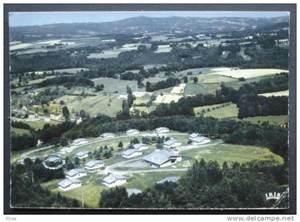 19 Treignac village vacances vue aerienne    D19D  K19269K  C19269C RH029554